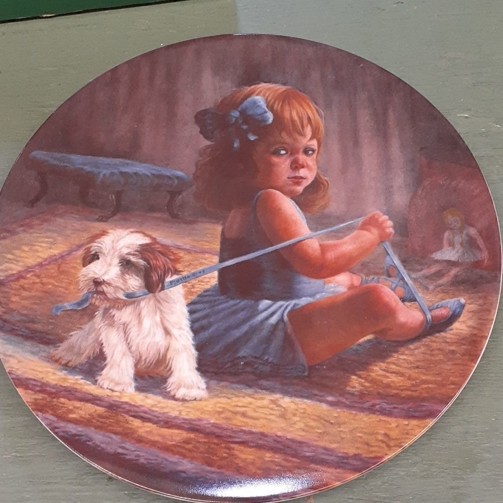 ‎"Ballerinas Dilemma", collector plate by Gregory Perillo